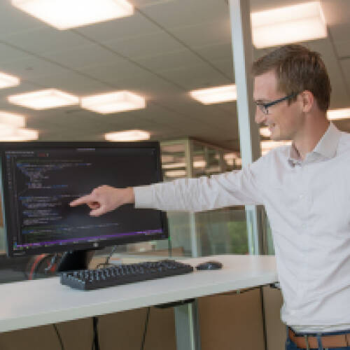 Grant from Chan-Zuckerberg Initiative fuels data projects at GVSU ACI, Van Andel Institute